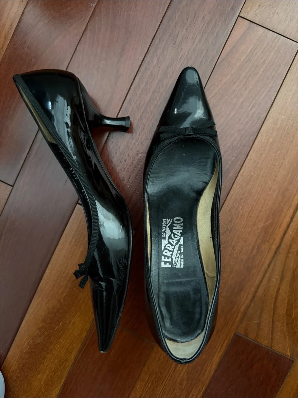 Salvatore Ferragamo Black Patent Pointed Toe Bow Kitten Heels